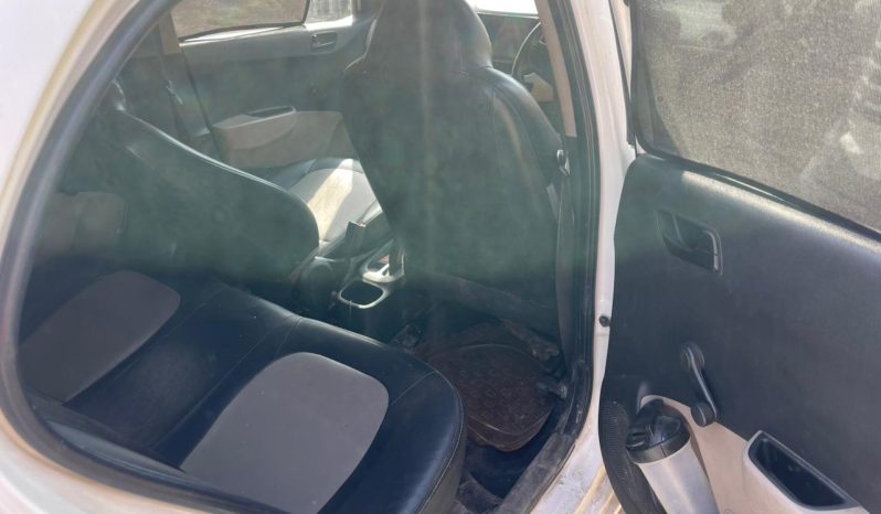 
								Hyundai xcent 2018 .taxi no. full									