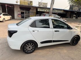 Hyundai xcent 2018 .taxi no.