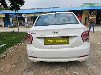 🚗 Hyundai Xcent Base Model 📅 Model: 2016 👤 Owner: 1st ⚙️ Fuel: Petrol (CNG Passed) 📍 Kilometers: 1,08,000 km 🎨 Color: White 📌 Variant: Base Model 🧾 Condition: Neat & clean, engine smooth, AC working perfectly