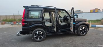 🚙 Mahindra Scorpio S (2023 Model) 📅 Model Year: 2023 👤 Owner: First Owner 🛞 Kilometers Driven: 45,000 km 🛡️ Insurance: Full Insurance (Bumper to Bumper) 🔑 Keys: Both Original Keys Available ⚙️ Condition: All Original 📍 Location: BAGHPAT