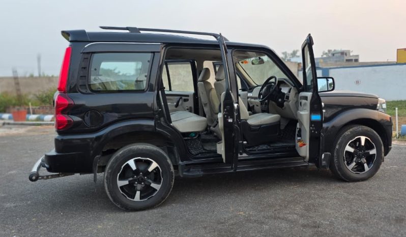 
								🚙 Mahindra Scorpio S (2023 Model) 📅 Model Year: 2023 👤 Owner: First Owner 🛞 Kilometers Driven: 45,000 km 🛡️ Insurance: Full Insurance (Bumper to Bumper) 🔑 Keys: Both Original Keys Available ⚙️ Condition: All Original 📍 Location: BAGHPAT full									