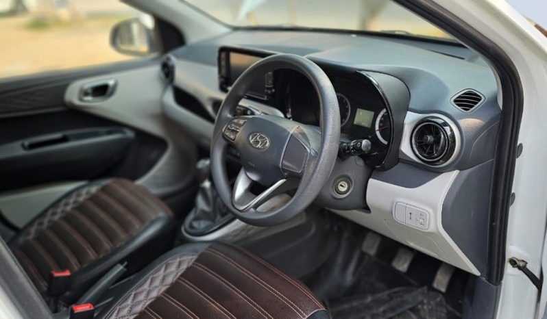 
								Hyundai Grand I10  Sportz [O]  2022 Model full									